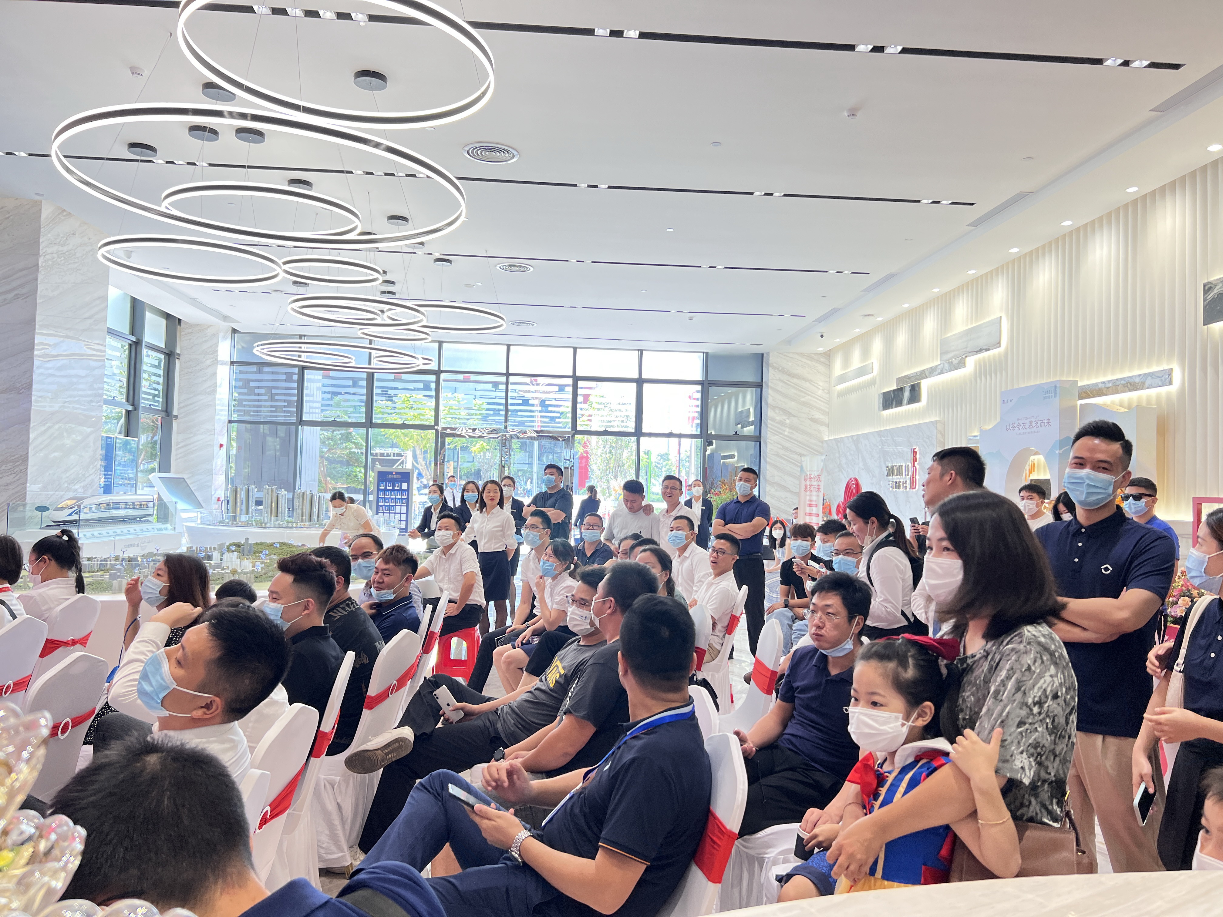 三正鵬程上花園新年寵粉贏來(lái)“開(kāi)門(mén)紅”.jpg 三正鵬程上花園新年寵粉贏來(lái)“開(kāi)門(mén)紅”.jpg